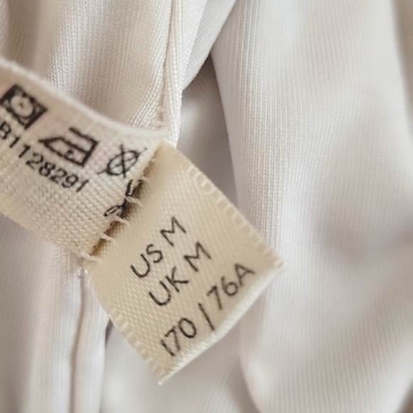 Free People Movement Orange The Way Home Shorts - Size Medium - Picture 8 of 9